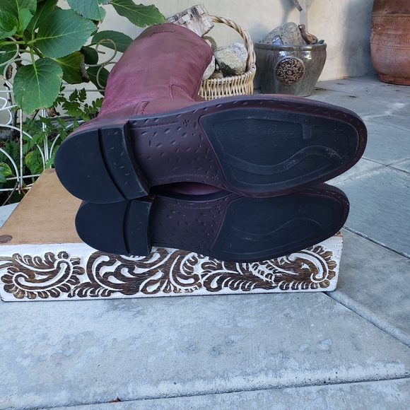 Chic Franco Sarto Bordeaux Leather Boots - Picture 11 of 11